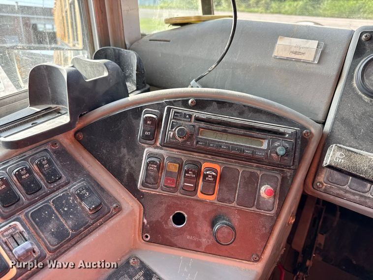 image for item EX2175 2006 Blue Bird Vision school bus