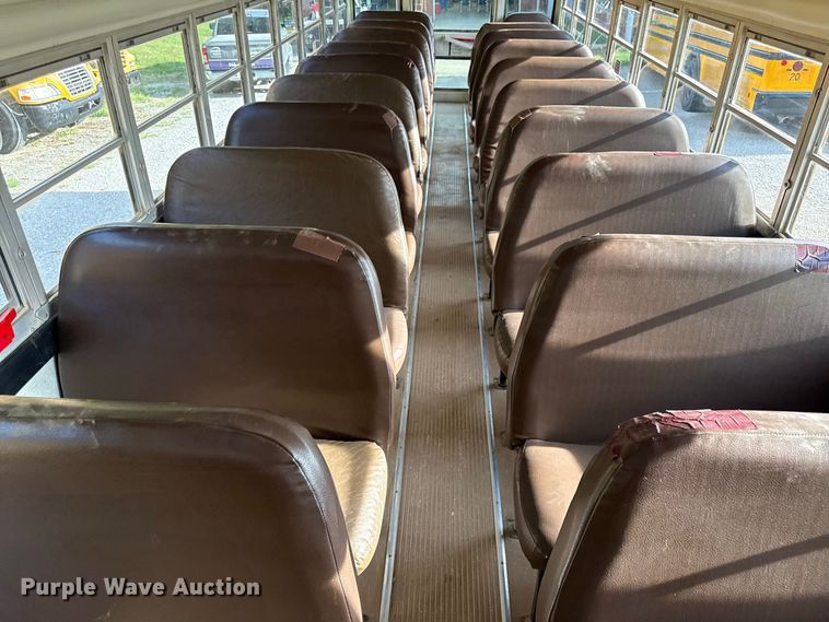 image for item EX2175 2006 Blue Bird Vision school bus