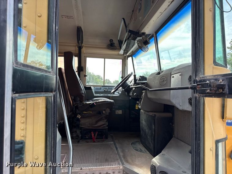 image for item EX2176 2007 Blue Bird Vision school bus