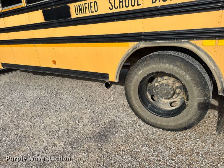 image for item EX2176 2007 Blue Bird Vision school bus
