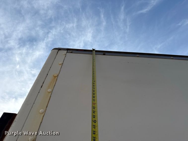 image for item EX2177 1999 Ford F350 box truck