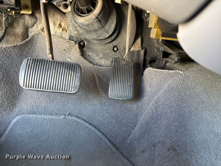 image for item EX2191 2005 Ford Taurus SE 