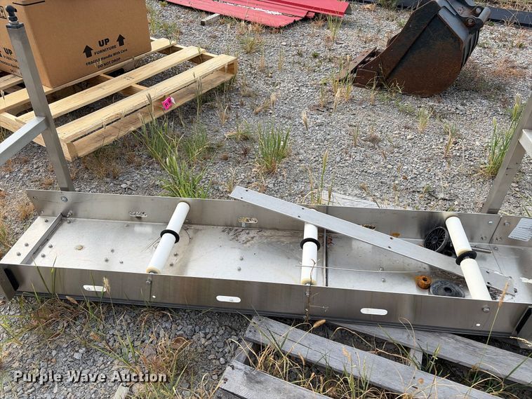 image for item EX2214 Jet stream conveyor table