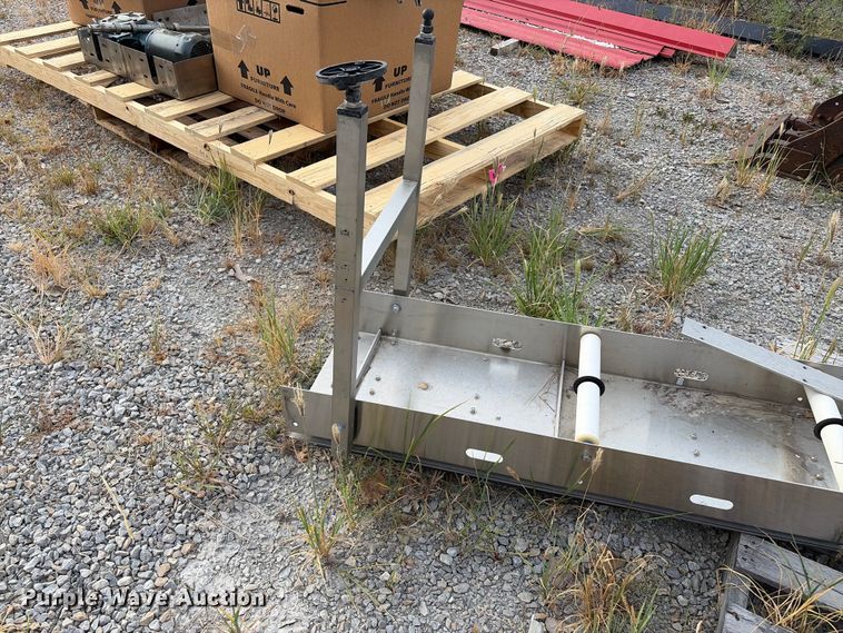 image for item EX2214 Jet stream conveyor table