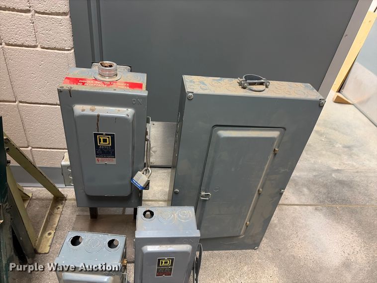 image for item EX2218 Electrical equipment