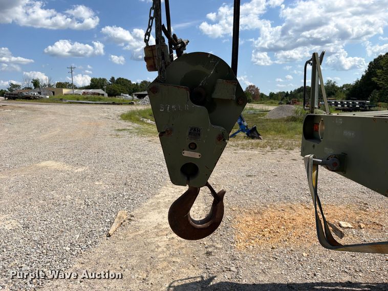 image for item EX2595 1989 Harnischfeger HSHMC-25 crane