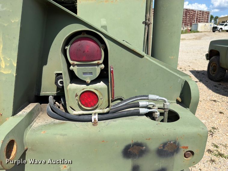 image for item EX2595 1989 Harnischfeger HSHMC-25 crane