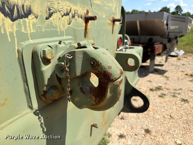 image for item EX2595 1989 Harnischfeger HSHMC-25 crane