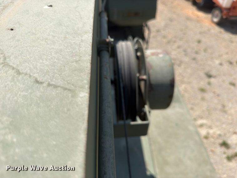 image for item EX2595 1989 Harnischfeger HSHMC-25 crane