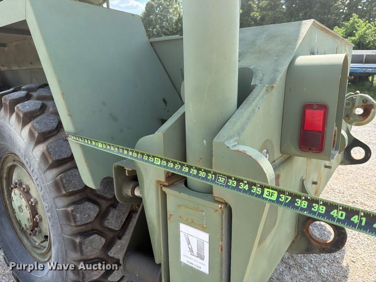 image for item EX2595 1989 Harnischfeger HSHMC-25 crane