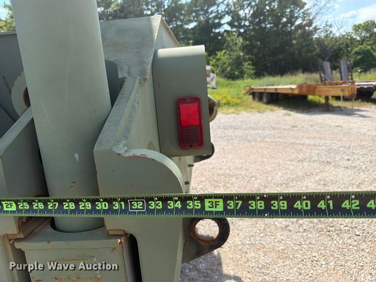 image for item EX2595 1989 Harnischfeger HSHMC-25 crane