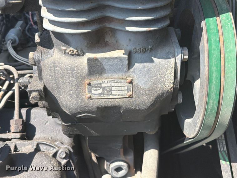 image for item EX2595 1989 Harnischfeger HSHMC-25 crane