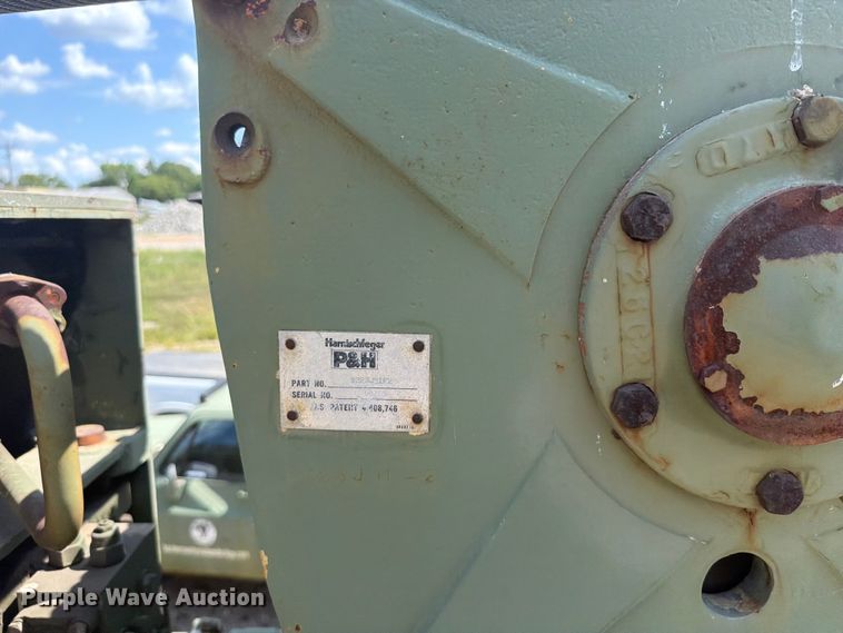 image for item EX2595 1989 Harnischfeger HSHMC-25 crane