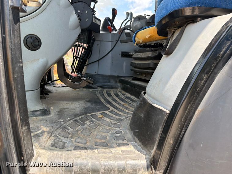 image for item EX2596 2010 New Holland T6030 MFWD tractor