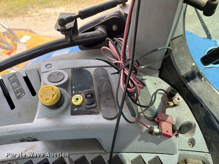 image for item EX2596 2010 New Holland T6030 MFWD tractor