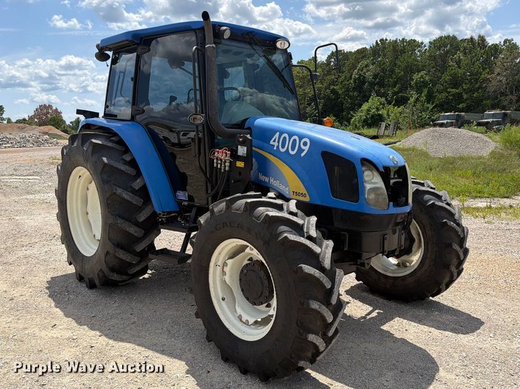 image for item EX2598 2012 New Holland T5050 MFWD tractor