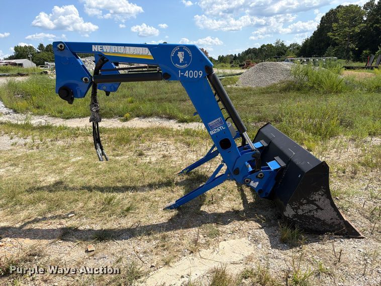image for item EX2599 2012 New Holland 726018046 loader