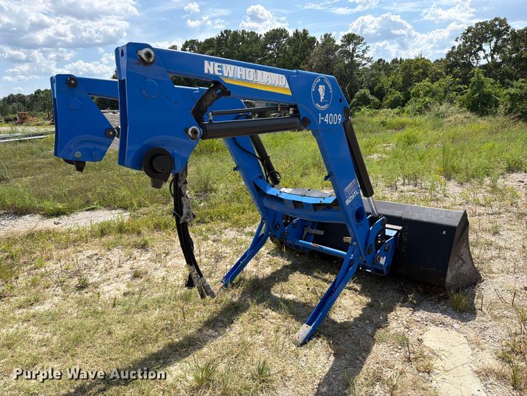 image for item EX2599 2012 New Holland 726018046 loader