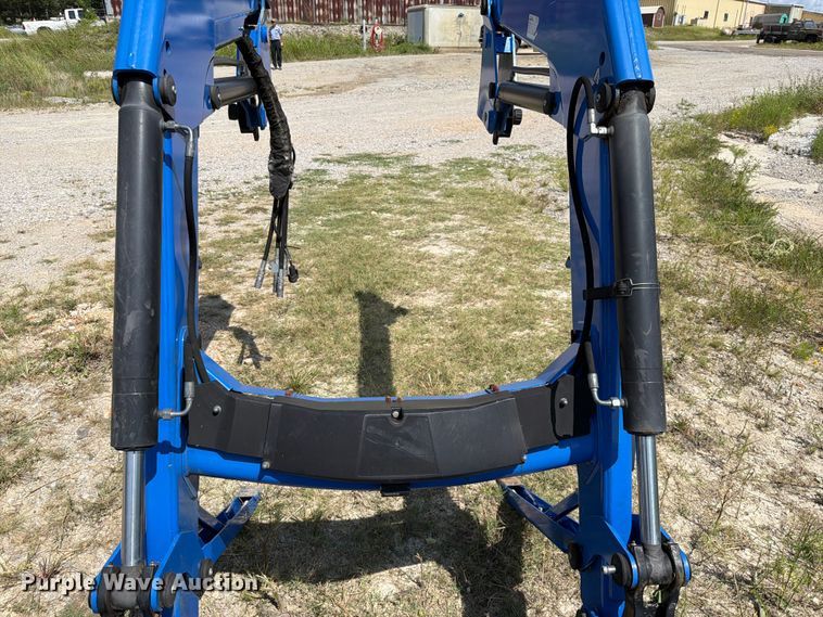 image for item EX2599 2012 New Holland 726018046 loader