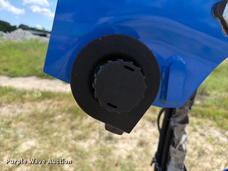 image for item EX2599 2012 New Holland 726018046 loader