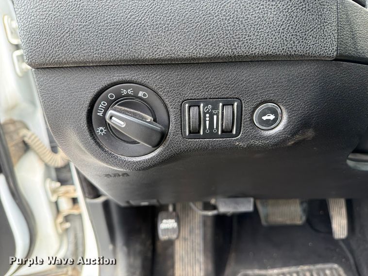 image for item EX4110 2013 Dodge Charger Police 