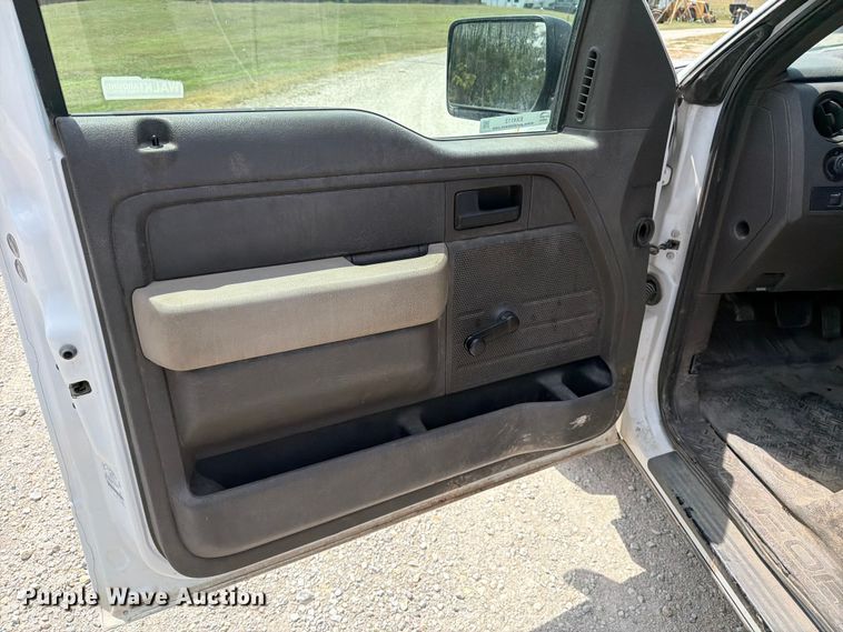 image for item EX4112 2009 Ford F150 pickup truck