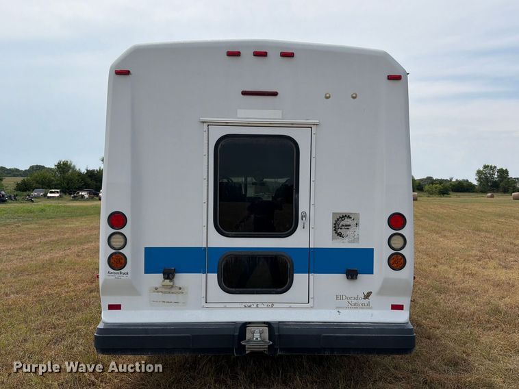 image for item EX4116 2013 Ford E450 Super Duty shuttle bus