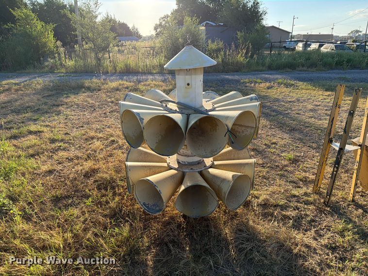 image for item EX4135 Federal Signal Corporation 2T22B warning siren
