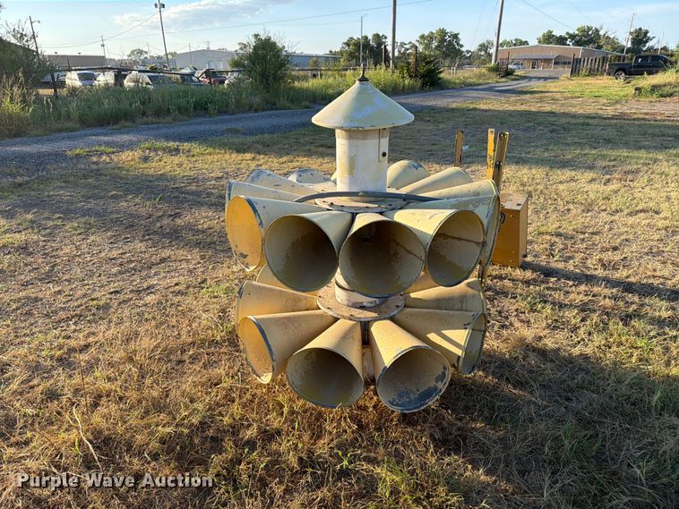 image for item EX4135 Federal Signal Corporation 2T22B warning siren