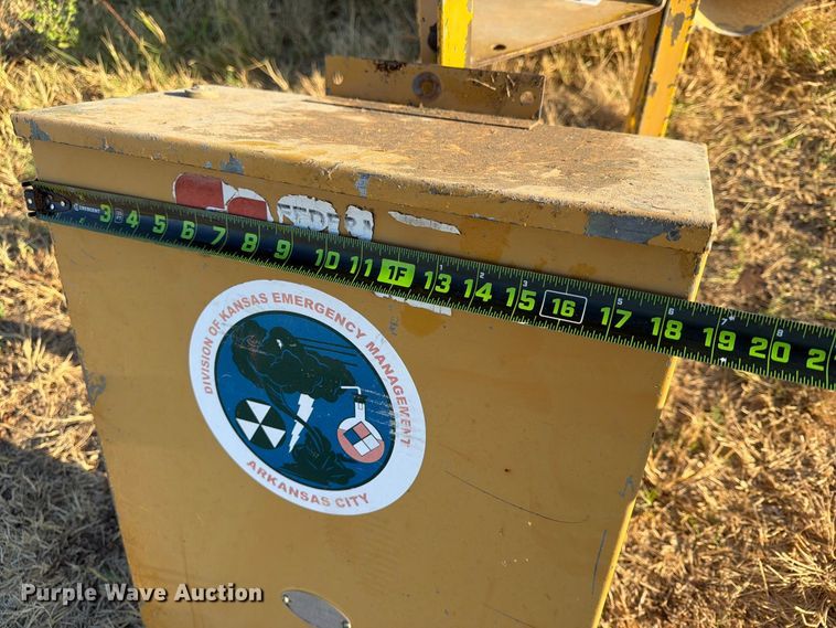 image for item EX4135 Federal Signal Corporation 2T22B warning siren