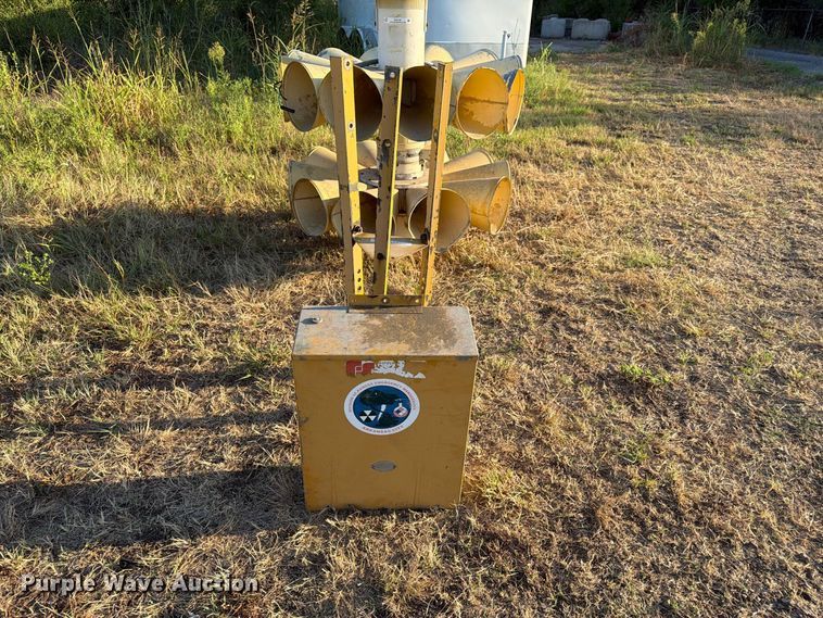 image for item EX4135 Federal Signal Corporation 2T22B warning siren