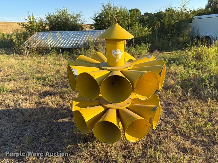 image for item EX4136 Federal Signal Corporation 2T22R warning siren