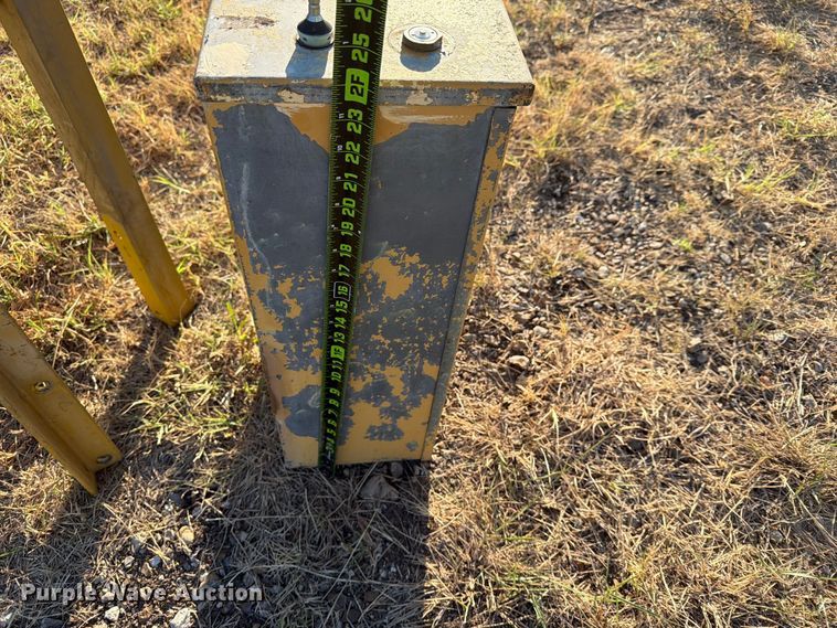 image for item EX4136 Federal Signal Corporation 2T22R warning siren