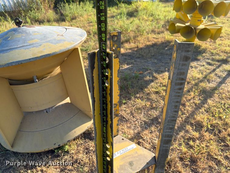 image for item EX4137 Federal Signal Corporation SD-10 warning siren