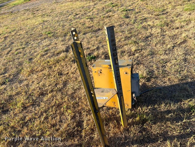 image for item EX4137 Federal Signal Corporation SD-10 warning siren