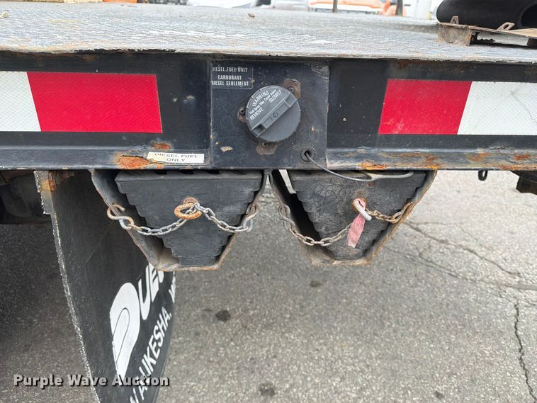 image for item FB5941 2004 Ford F450 Super Duty bucket truck