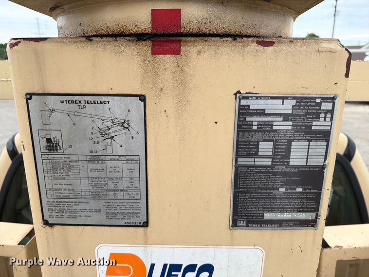 image for item FB5941 2004 Ford F450 Super Duty bucket truck