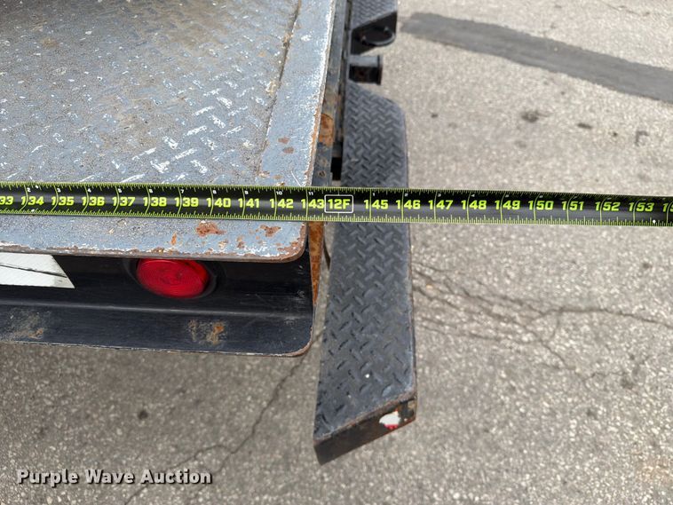 image for item FB5941 2004 Ford F450 Super Duty bucket truck
