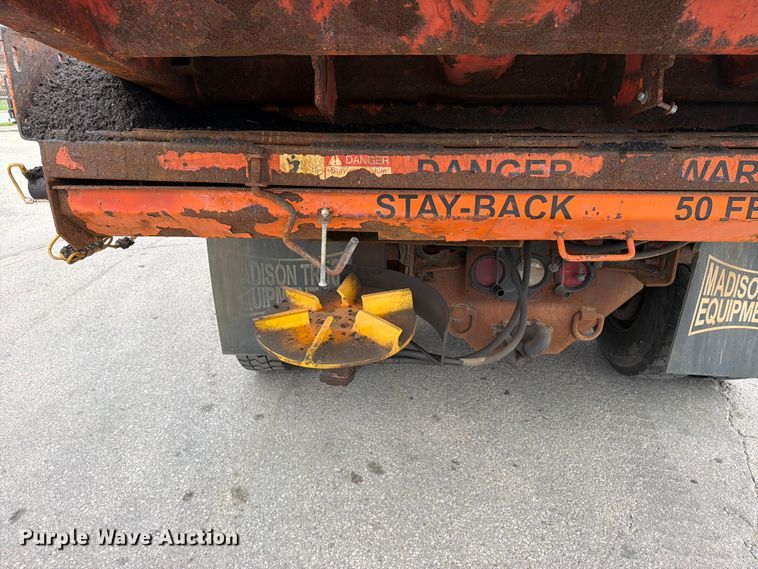 image for item FB5942 2009 International WorkStar 7400 dump truck