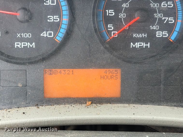 image for item FB5942 2009 International WorkStar 7400 dump truck