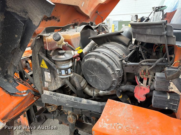 image for item FB5942 2009 International WorkStar 7400 dump truck