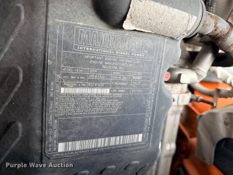 image for item FB5942 2009 International WorkStar 7400 dump truck