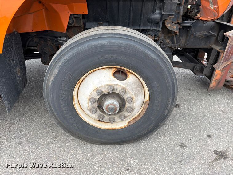 image for item FB5942 2009 International WorkStar 7400 dump truck