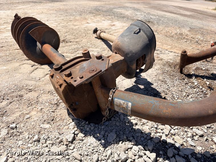 image for item FB8290 Ford 905 post hole digger
