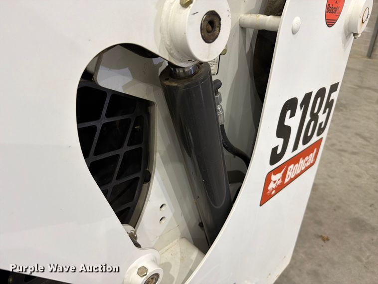image for item FC3288 2011 Bobcat S185 skid steer loader