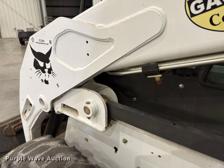 image for item FC3288 2011 Bobcat S185 skid steer loader