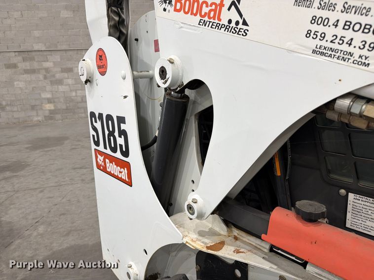 image for item FC3288 2011 Bobcat S185 skid steer loader
