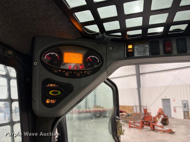 image for item FC3288 2011 Bobcat S185 skid steer loader