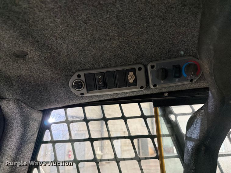 image for item FC3288 2011 Bobcat S185 skid steer loader
