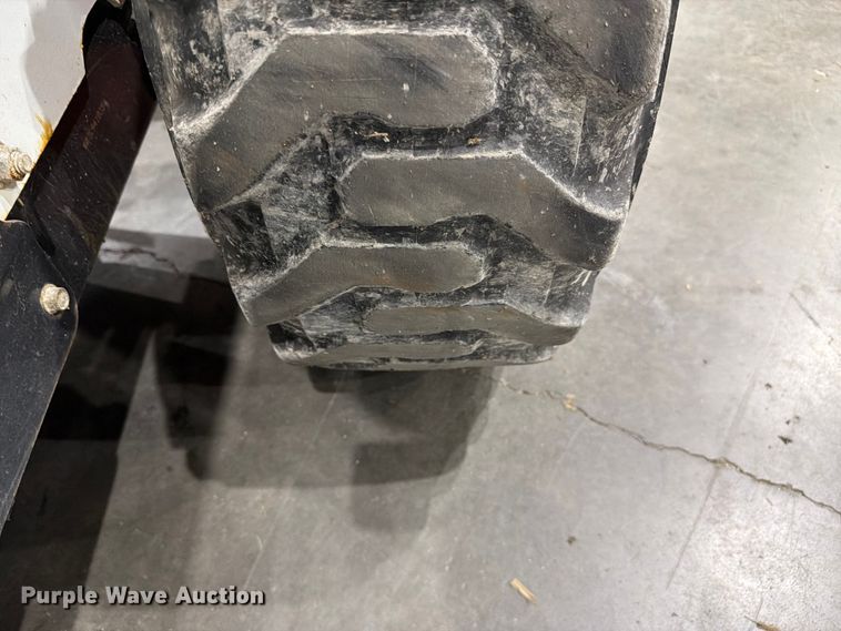 image for item FC3288 2011 Bobcat S185 skid steer loader